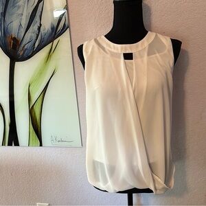 White shirt size small